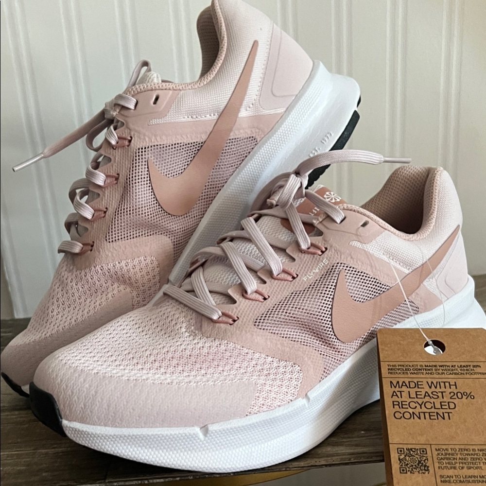 Nike Swift Women's Rose Pink Running Shoes NWT
